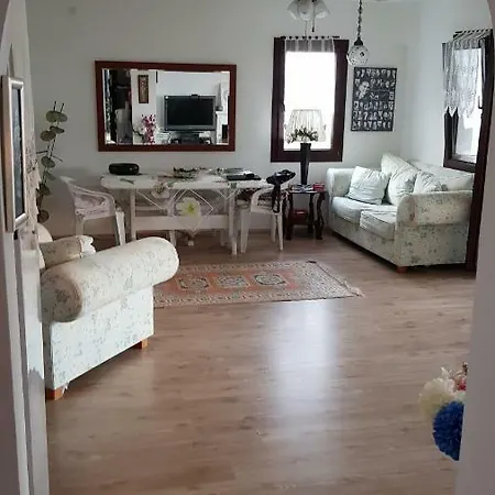 Erdemil Mevkii Geris Alti Mahallesi Dalyan Caddesi Oraz Sitesi * Bodrum